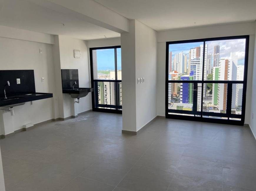 Foto 2 de Apartamento com 2 Quartos à venda, 67m² em Tambaú, João Pessoa