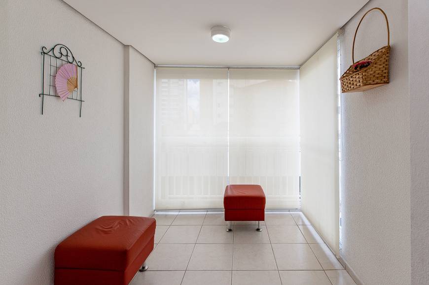 Foto 2 de Apartamento com 2 Quartos à venda, 60m² em Vila Romana, São Paulo