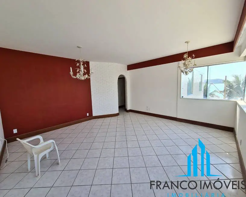 Foto 2 de Apartamento com 3 Quartos à venda, 126m² em Centro, Guarapari