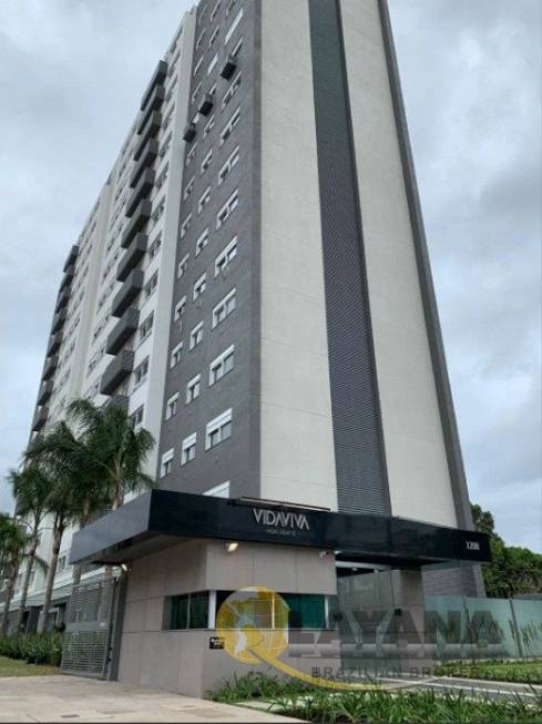 Foto 1 de Apartamento com 3 Quartos à venda, 77m² em Navegantes, Porto Alegre