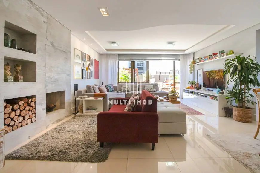 Foto 3 de Apartamento com 3 Quartos à venda, 242m² em Petrópolis, Porto Alegre