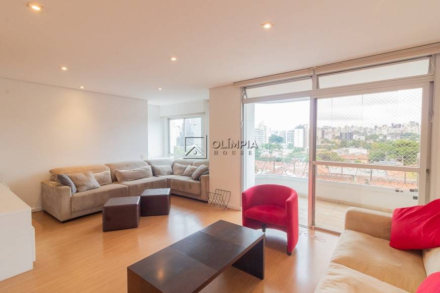Foto 1 de Apartamento com 3 Quartos para alugar, 150m² em Vila Nova Conceição, São Paulo