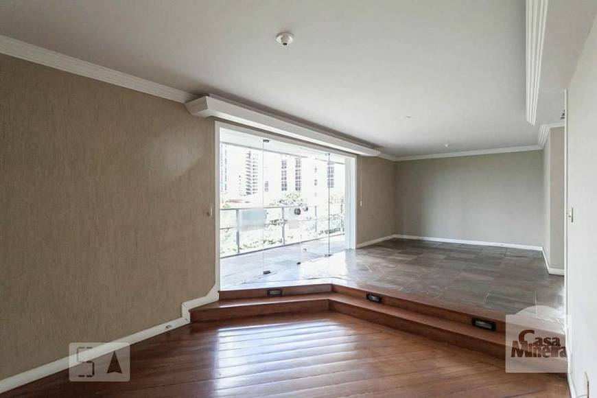 Foto 2 de Apartamento com 4 Quartos à venda, 280m² em Santo Agostinho, Belo Horizonte
