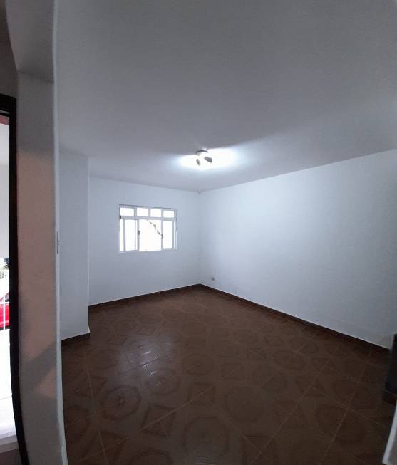 Foto 2 de Casa com 2 Quartos para alugar, 80m² em Cambuci, São Paulo