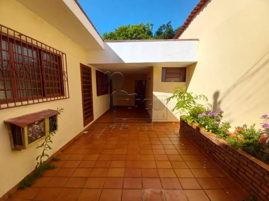 Foto 1 de Casa com 2 Quartos à venda, 83m² em Vila Amélia, Ribeirão Preto