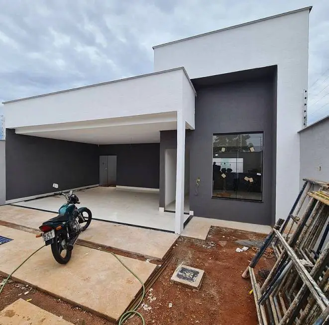 Foto 1 de Casa com 3 Quartos à venda, 200m² em Lagoa Salgada, Feira de Santana