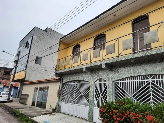 Foto 1 de Casa com 5 Quartos à venda, 400m² em Cidade Nova, Ananindeua