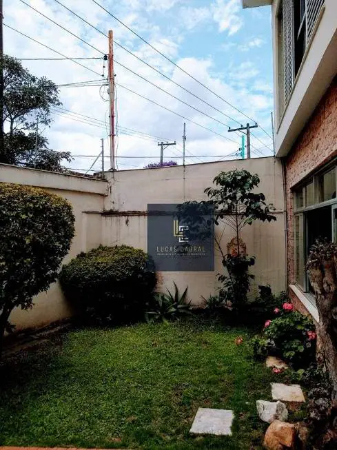Foto 3 de Sobrado com 3 Quartos à venda, 216m² em Indianópolis, São Paulo