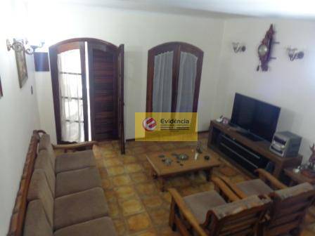 Foto 1 de Sobrado com 3 Quartos para venda ou aluguel, 168m² em Parque Bandeirante, Santo André