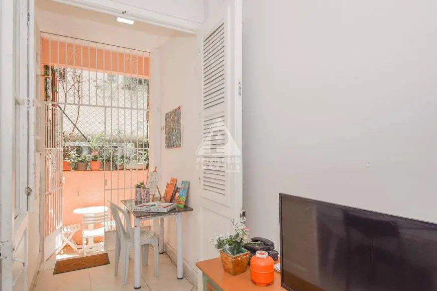 Foto 3 de Apartamento com 1 Quarto à venda, 44m² em Leblon, Rio de Janeiro