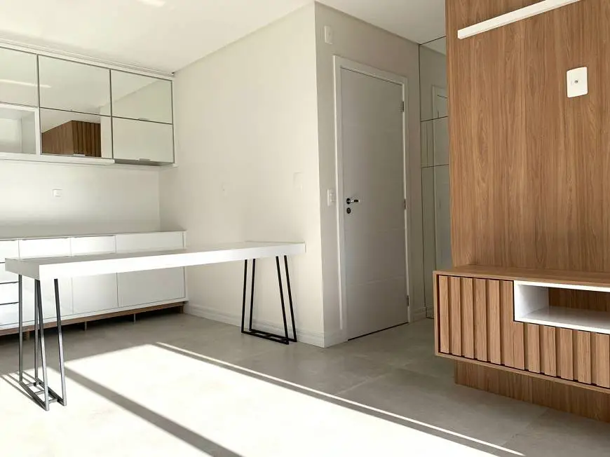 Foto 3 de Apartamento com 2 Quartos à venda, 100m² em Santo Antônio, Joinville