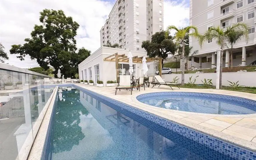 Foto 2 de Apartamento com 2 Quartos à venda, 59m² em Teresópolis, Porto Alegre