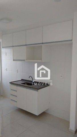 Foto 2 de Apartamento com 2 Quartos à venda, 52m² em Vila Capixaba, Cariacica
