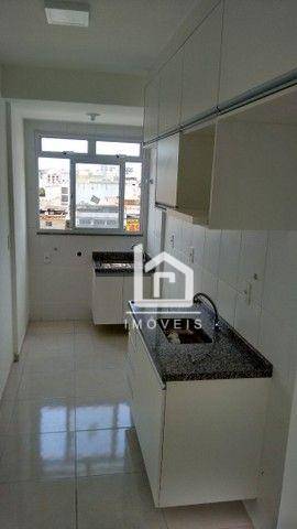 Foto 3 de Apartamento com 2 Quartos à venda, 52m² em Vila Capixaba, Cariacica