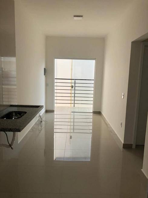Foto 1 de Apartamento com 2 Quartos à venda, 40m² em Wanel Ville, Sorocaba
