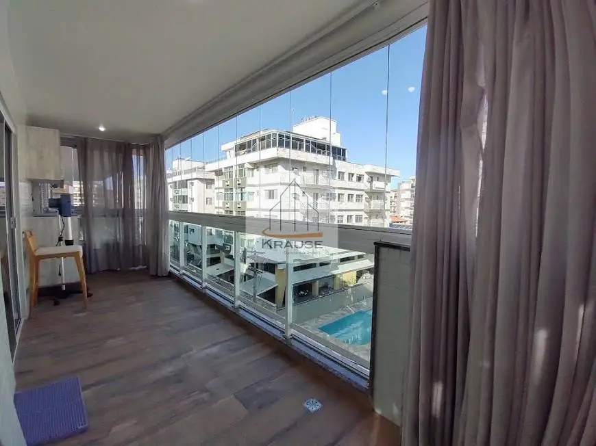 Foto 2 de Apartamento com 3 Quartos à venda, 100m² em Braga, Cabo Frio