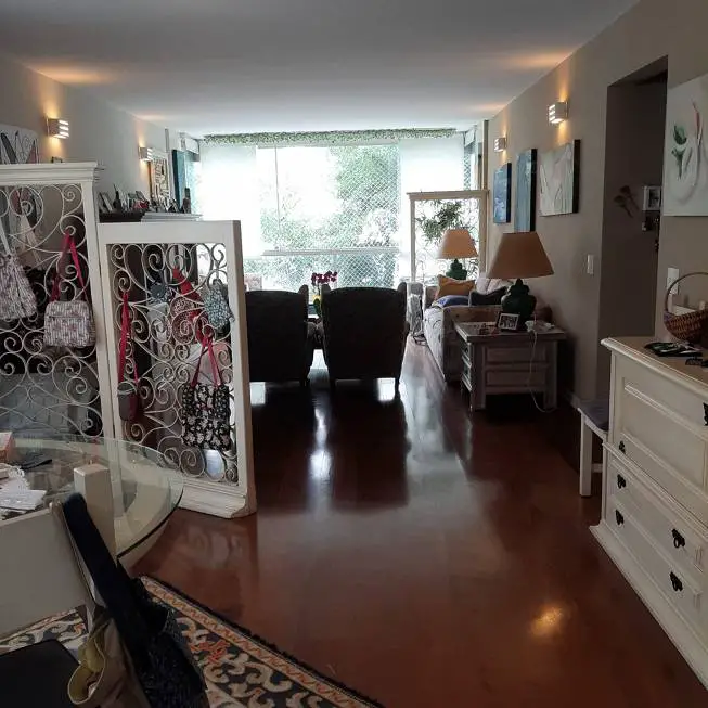 Foto 1 de Apartamento com 3 Quartos para alugar, 180m² em Moema, São Paulo