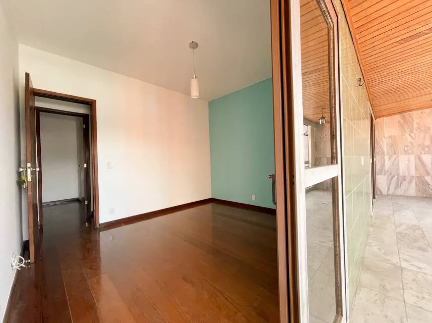 Foto 4 de Apartamento com 3 Quartos à venda, 90m² em Varzea, Teresópolis