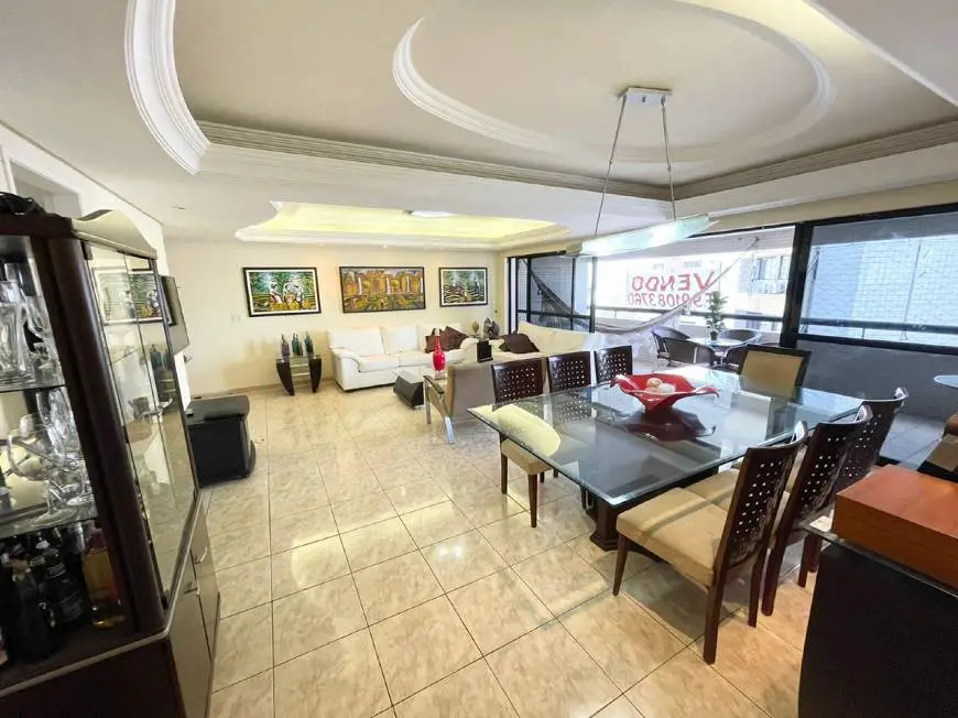 Foto 5 de Apartamento com 4 Quartos à venda, 160m² em Casa Amarela, Recife