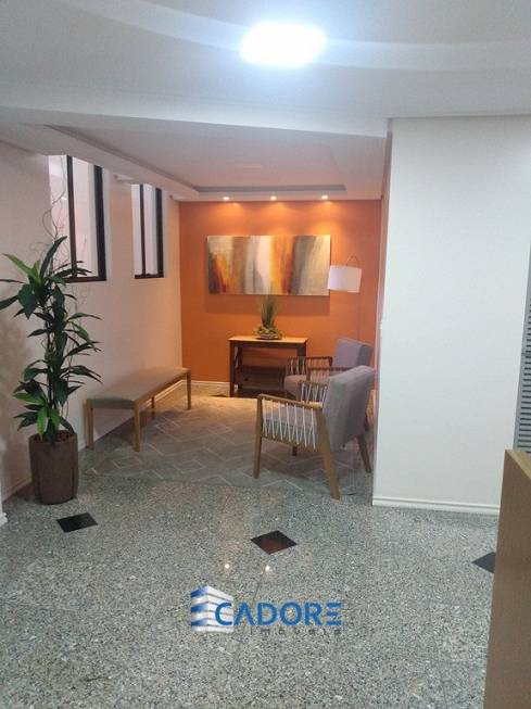 Foto 2 de Apartamento com 4 Quartos para alugar, 102m² em Centro, Caxias do Sul