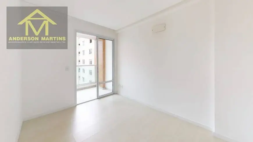 Foto 3 de Apartamento com 4 Quartos à venda, 130m² em Itapuã, Vila Velha