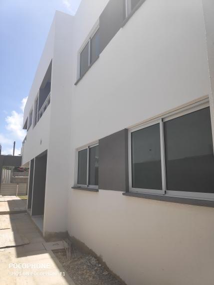 Foto 1 de Casa com 2 Quartos à venda, 52m² em Pau Amarelo, Paulista