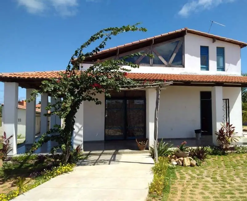 Foto 1 de Casa com 3 Quartos à venda, 250m² em Praia de Tabatinga, Nísia Floresta