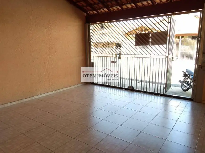 Foto 1 de Casa com 3 Quartos para alugar, 125m² em Residencial União, São José dos Campos