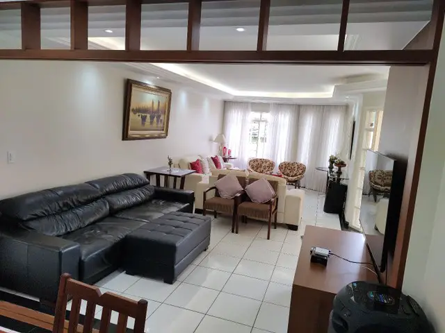 Foto 5 de Casa com 4 Quartos à venda, 312m² em Setor Sul, Brasília