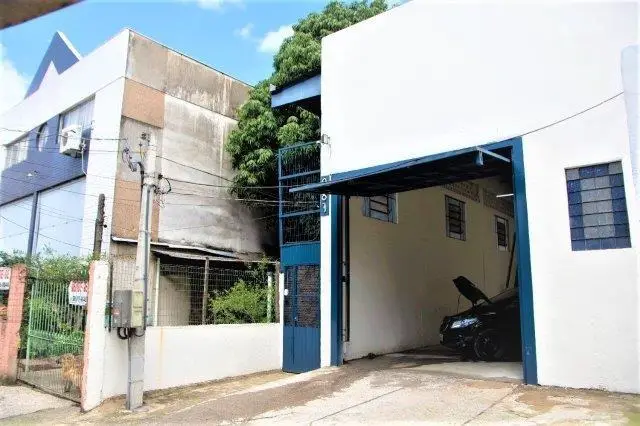 Foto 2 de Casa com 5 Quartos à venda, 670m² em São João, Porto Alegre