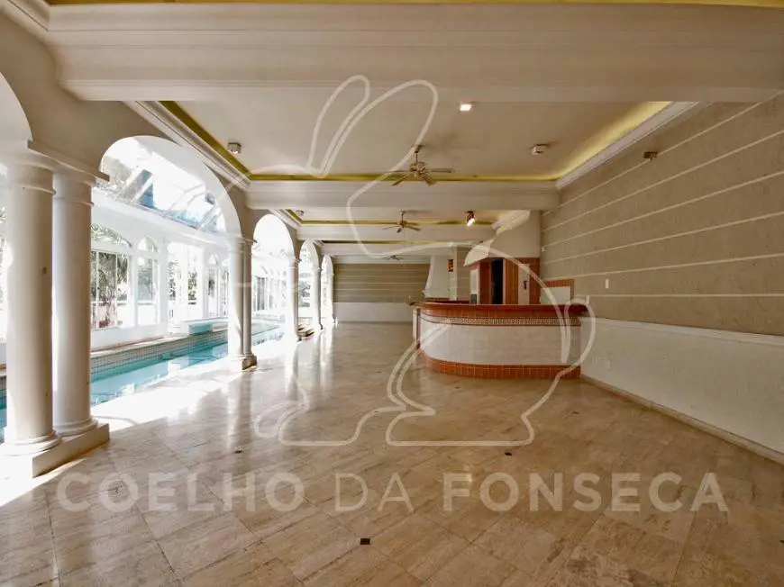 Foto 1 de Casa de Condomínio com 4 Quartos à venda, 900m² em Alphaville Residencial 1, Barueri