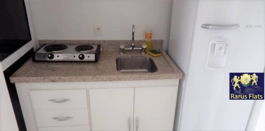 Foto 5 de Flat com 1 Quarto para alugar, 47m² em Moema, São Paulo