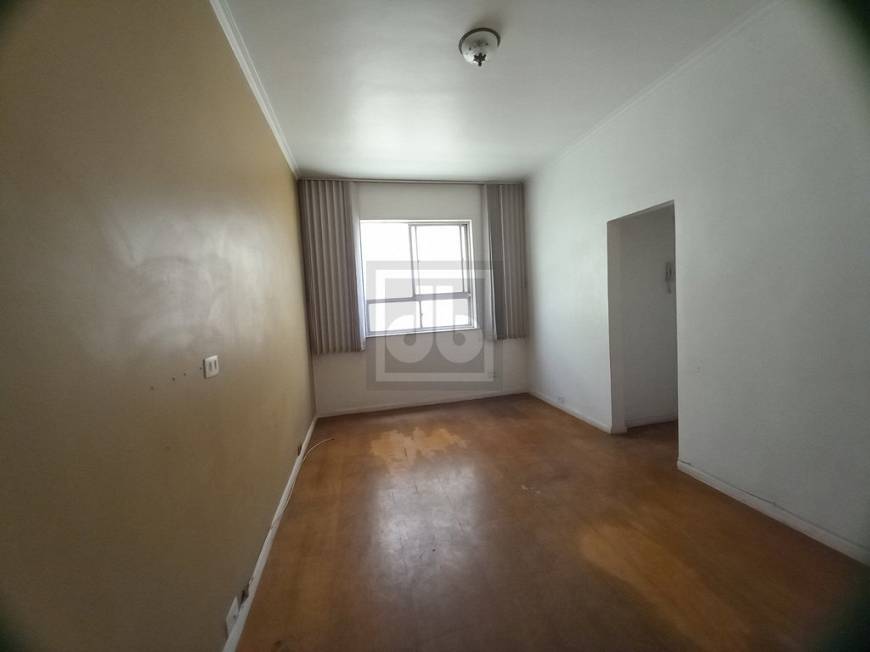 Foto 3 de Apartamento com 1 Quarto à venda, 53m² em Laranjeiras, Rio de Janeiro