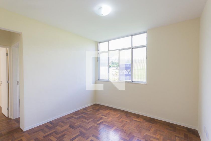 Foto 1 de Apartamento com 2 Quartos para alugar, 44m² em Freguesia, Rio de Janeiro