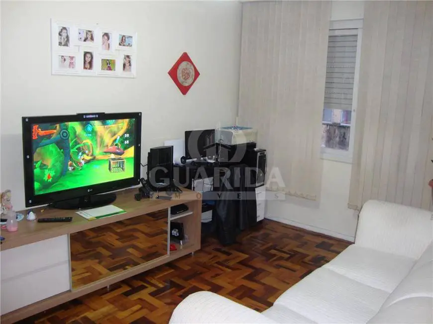 Foto 1 de Apartamento com 2 Quartos à venda, 61m² em São Sebastião, Porto Alegre