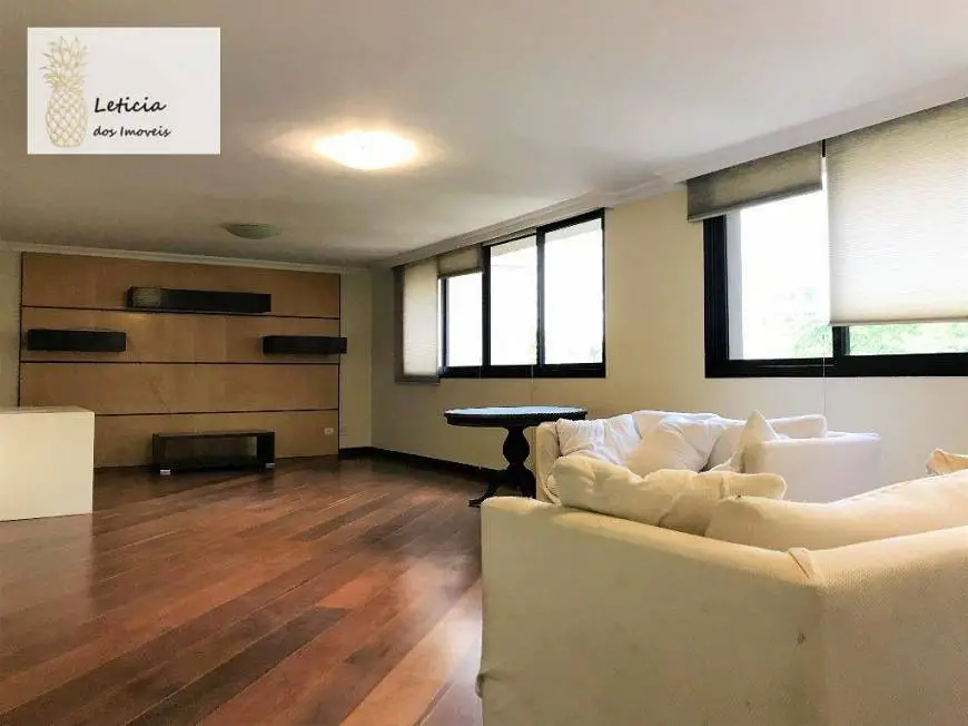 Foto 1 de Apartamento com 3 Quartos para alugar, 164m² em Jardim Europa, São Paulo