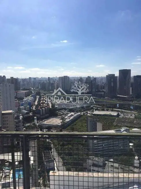 Foto 2 de Apartamento com 3 Quartos à venda, 211m² em Morumbi, São Paulo