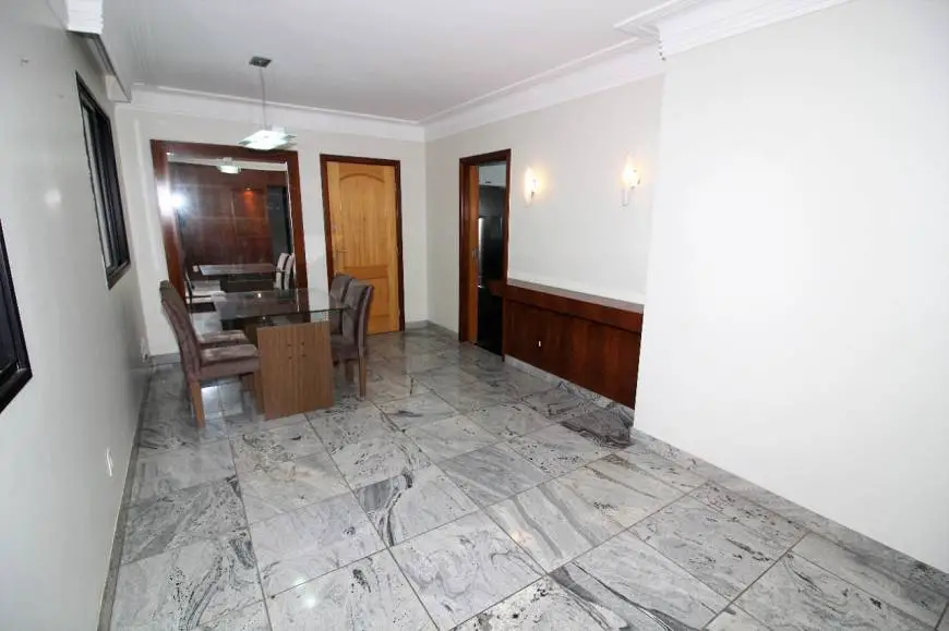 Foto 4 de Apartamento com 3 Quartos para alugar, 150m² em Santa Efigênia, Belo Horizonte