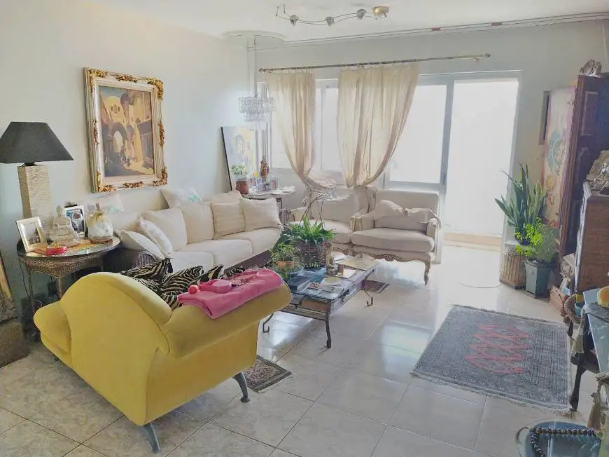 Foto 1 de Apartamento com 4 Quartos para alugar, 155m² em Beira Mar, Florianópolis