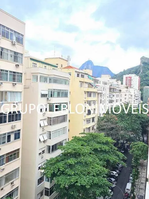 Foto 2 de Apartamento com 4 Quartos à venda, 350m² em Copacabana, Rio de Janeiro