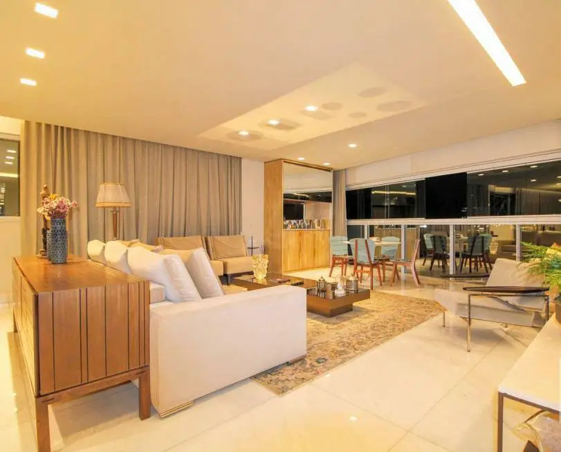 Foto 1 de Apartamento com 4 Quartos para alugar, 228m² em Santa Lúcia, Belo Horizonte