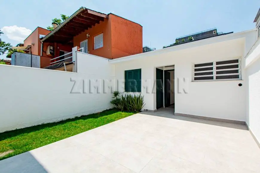 Foto 1 de Casa com 3 Quartos à venda, 300m² em Alto de Pinheiros, São Paulo