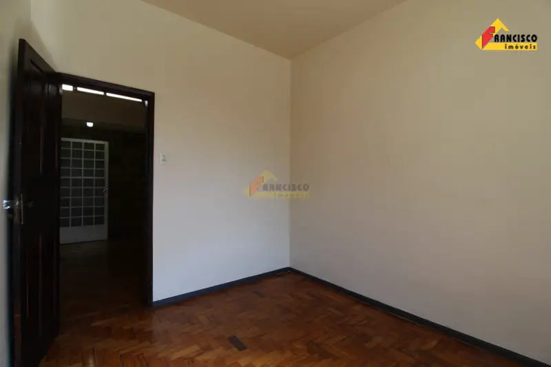 Foto 5 de Casa com 3 Quartos para alugar, 113m² em Centro, Divinópolis