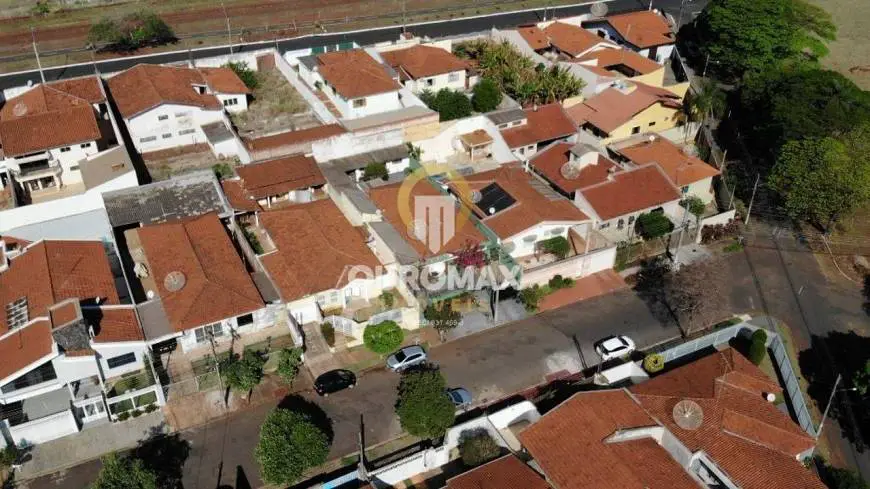 Foto 3 de Casa com 3 Quartos à venda, 217m² em Jardim Ouro Verde, Ourinhos