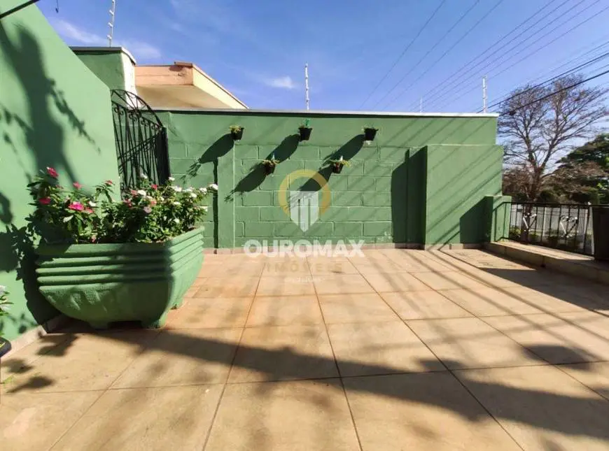Foto 4 de Casa com 3 Quartos à venda, 217m² em Jardim Ouro Verde, Ourinhos