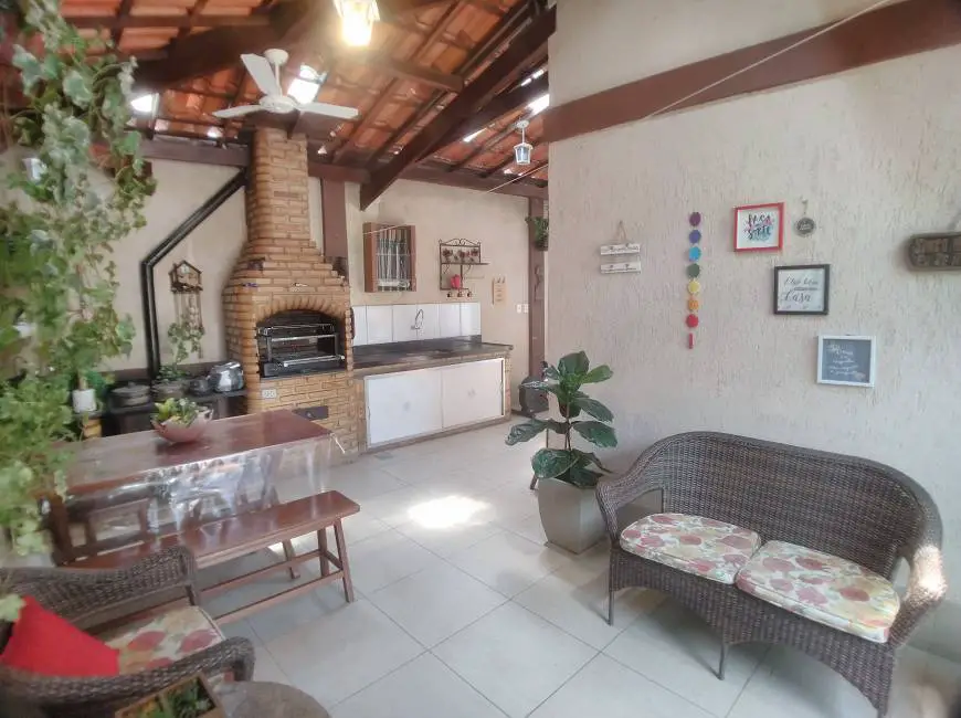 Foto 1 de Casa com 3 Quartos à venda, 144m² em Santa Amélia, Belo Horizonte