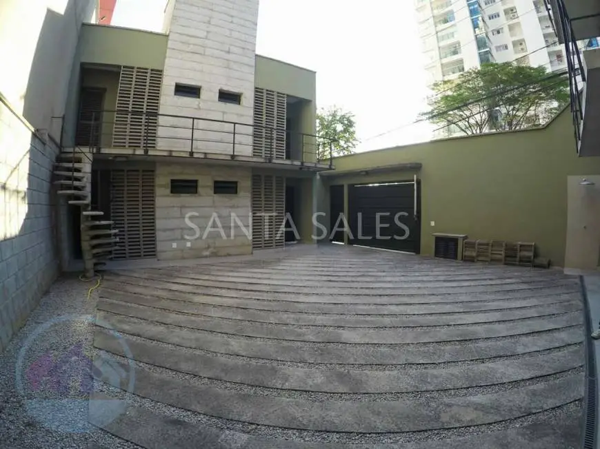 Foto 1 de Casa com 9 Quartos à venda, 322m² em Campo Belo, São Paulo