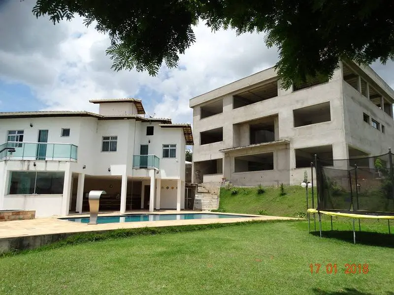 Foto 1 de Casa de Condomínio com 10 Quartos à venda, 760m² em Condomínios Aldeias do Lago, Esmeraldas