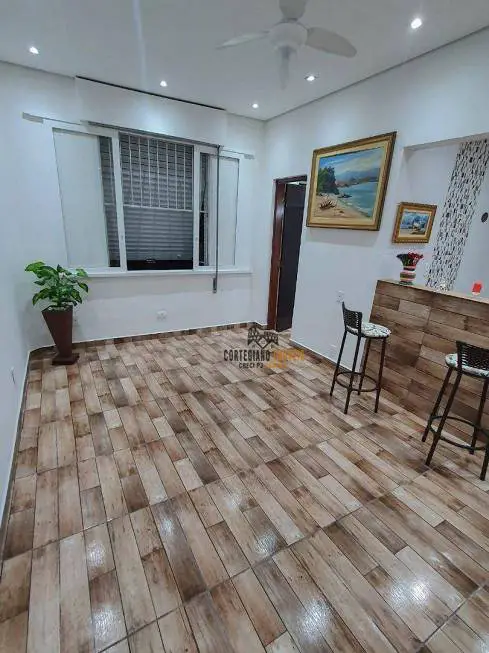 Foto 2 de Apartamento com 1 Quarto à venda, 32m² em Embaré, Santos