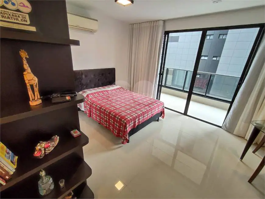 Foto 1 de Apartamento com 1 Quarto à venda, 40m² em Enseada do Suá, Vitória